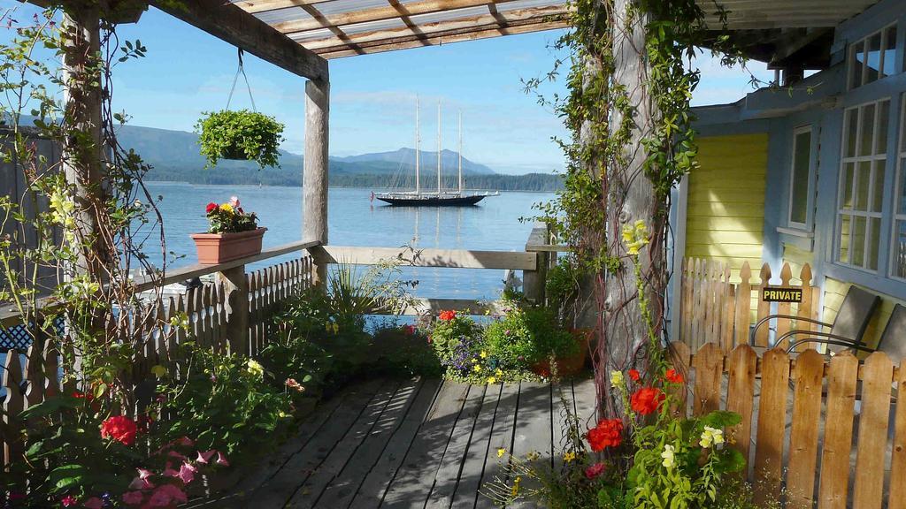 Seine Boat Inn Alert Bay Pokój zdjęcie